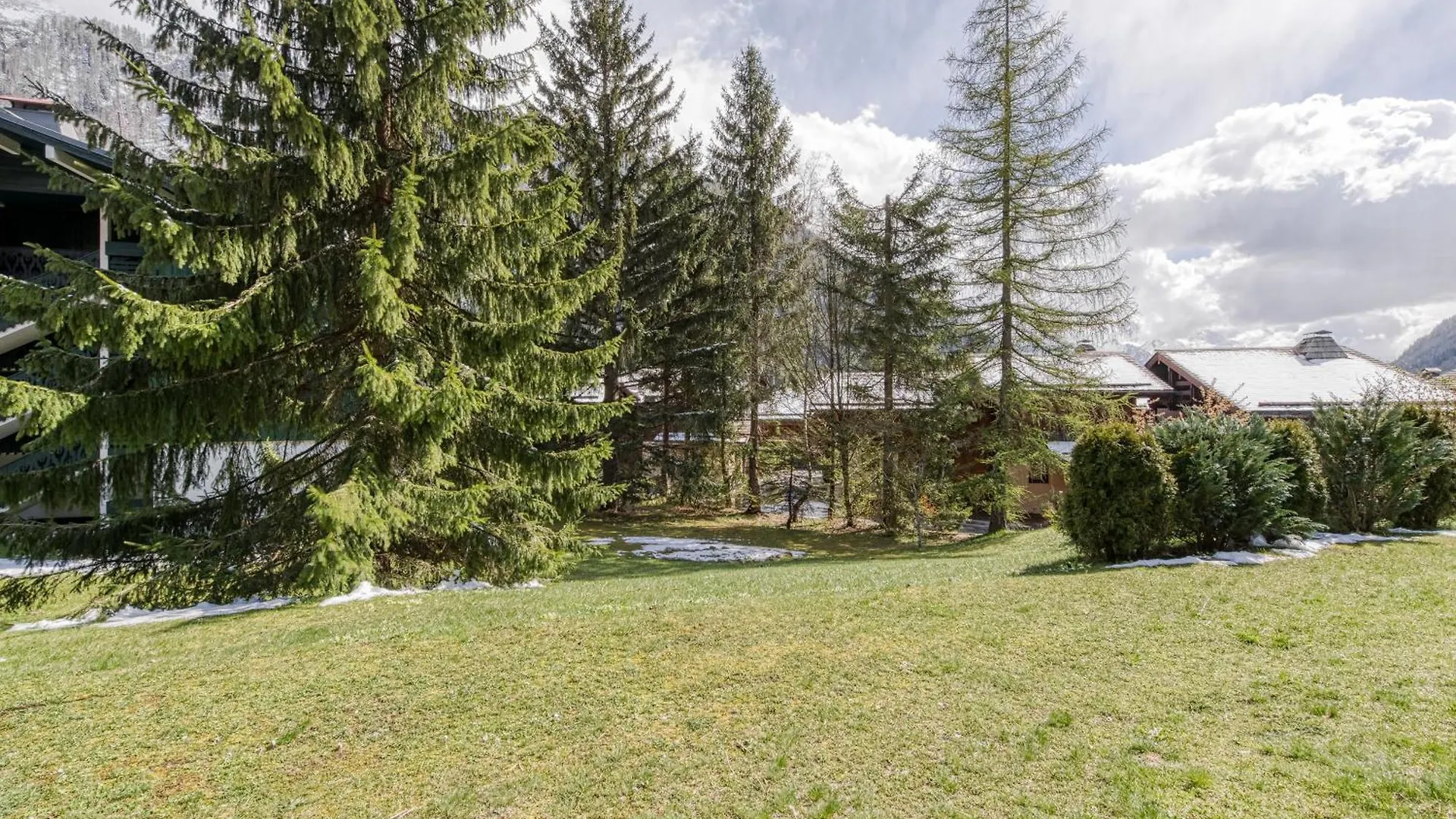 Le Duplex Du Montana - Happy Rentals Chamonix 0*,